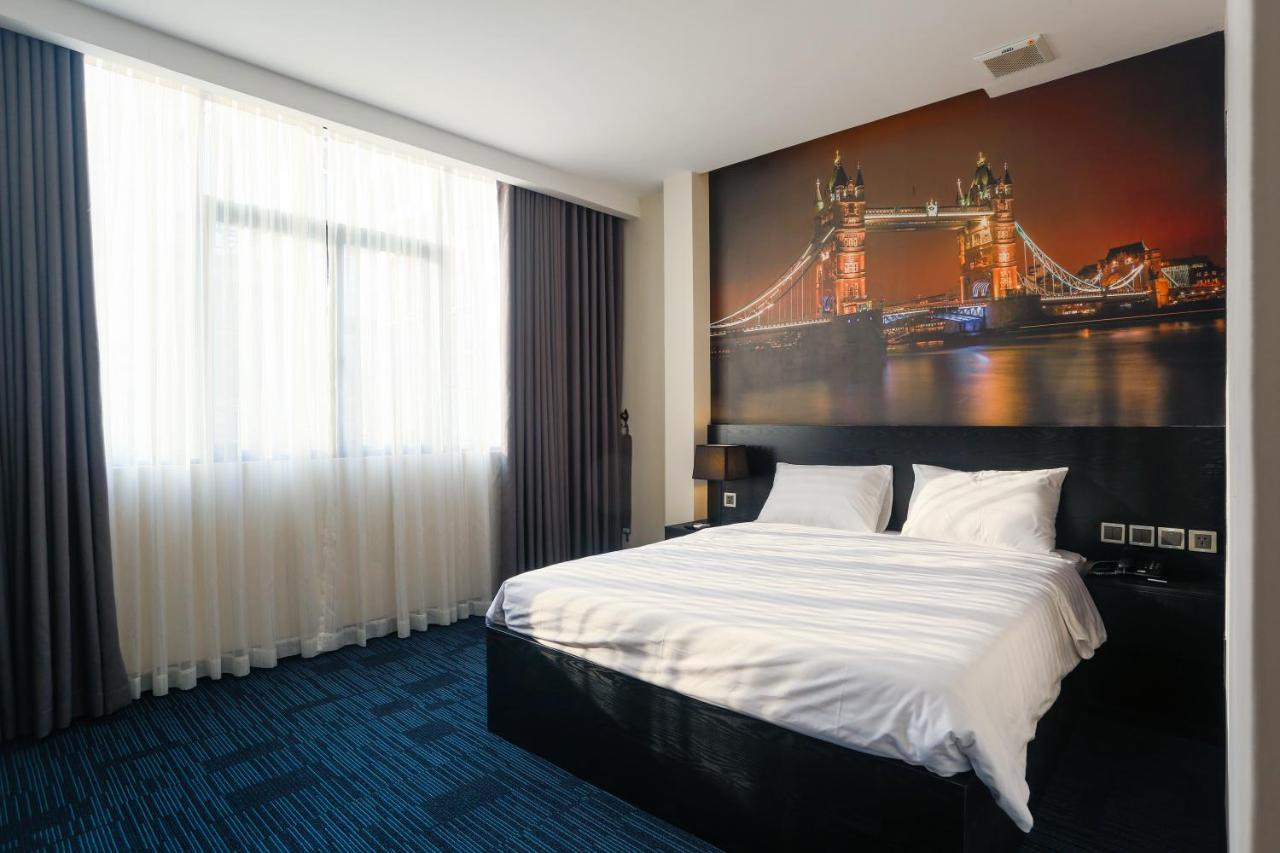Daisy Hotel Ho Chi Minh City Bagian luar foto